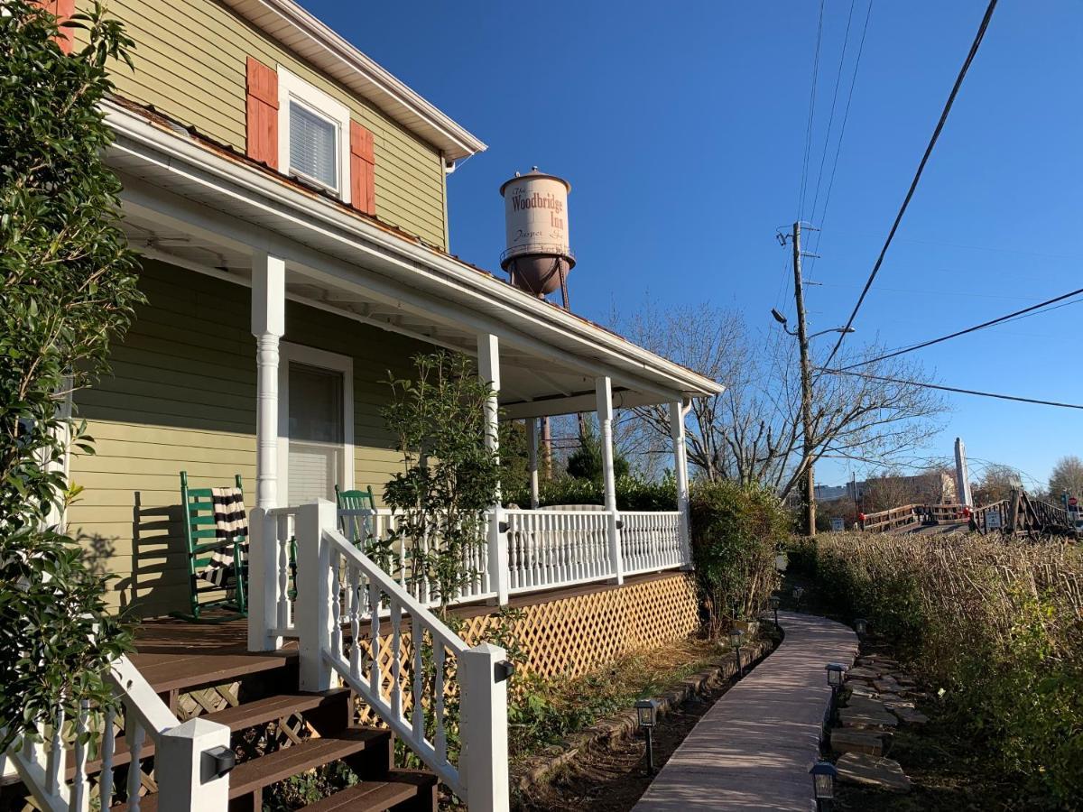 Woodbridge & Tavern 4*