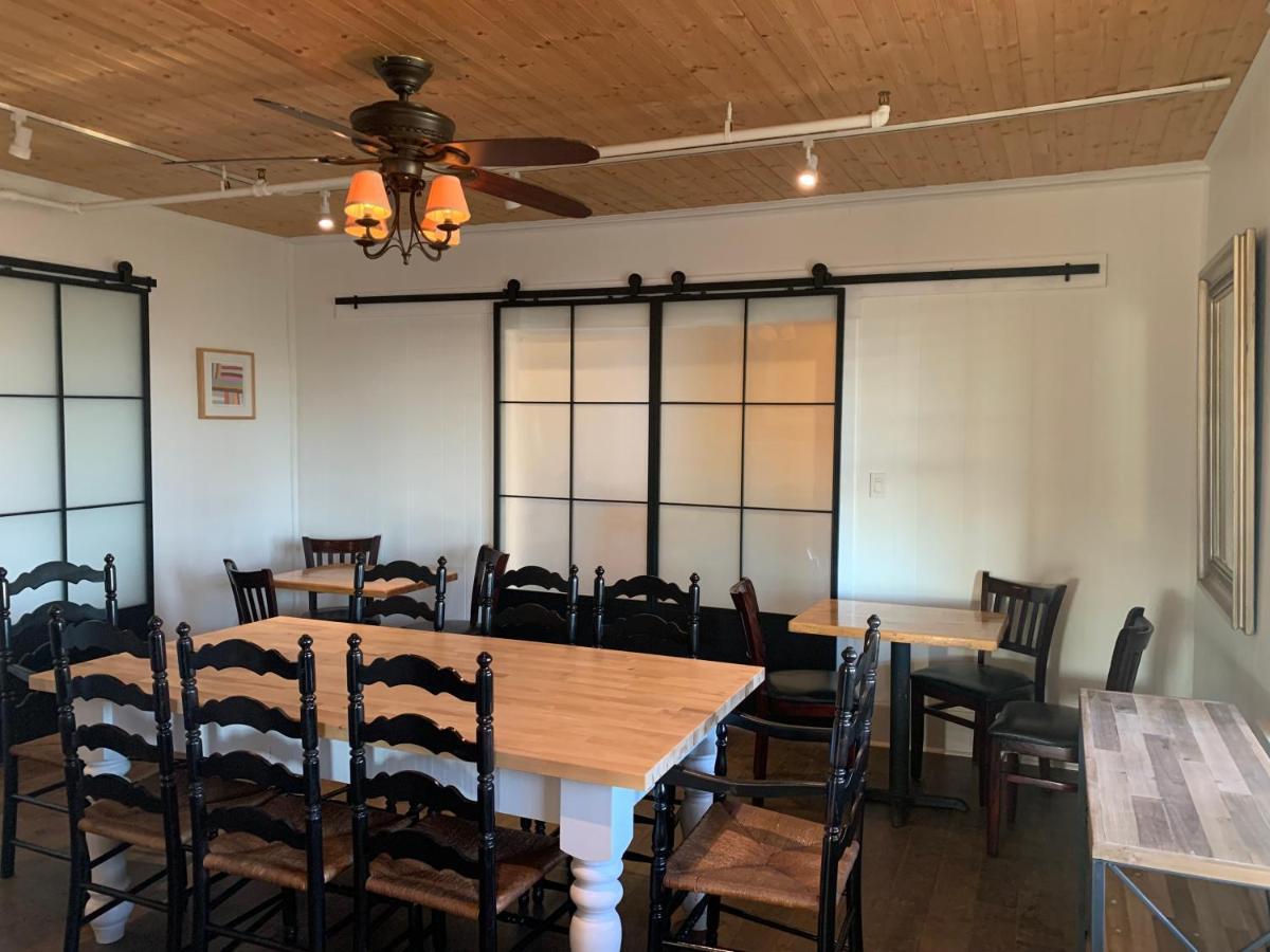 Hotel Woodbridge & Tavern 4*