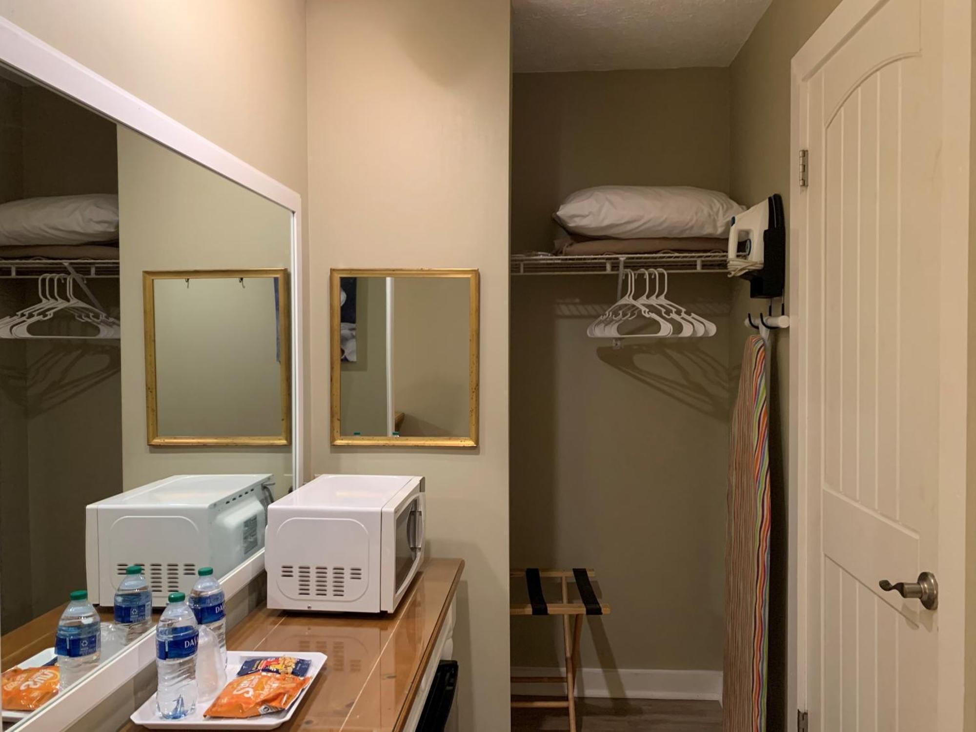 Woodbridge & Tavern Hotel 4*